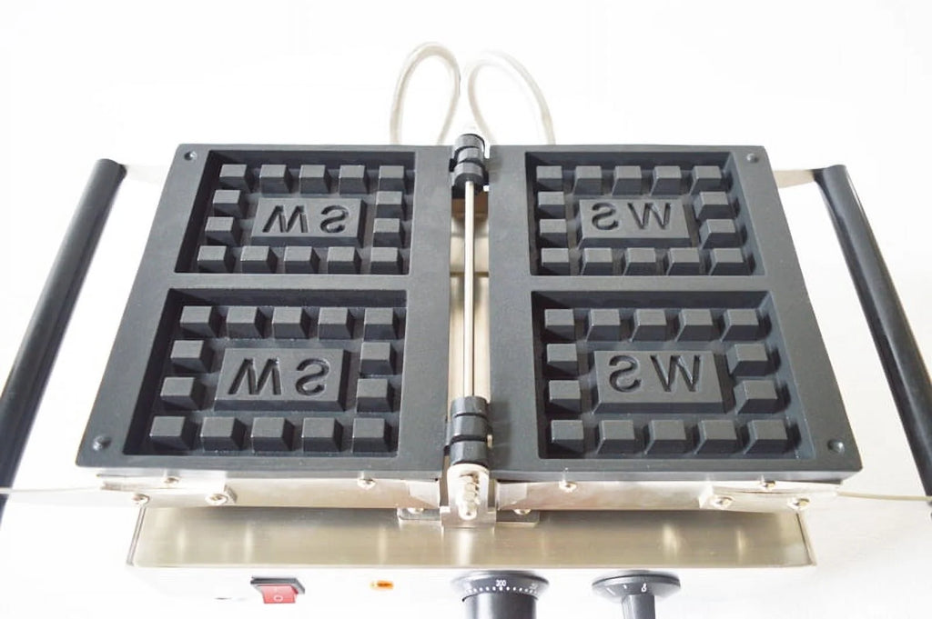 Nonstick Electric Square Waffle Maker I3812