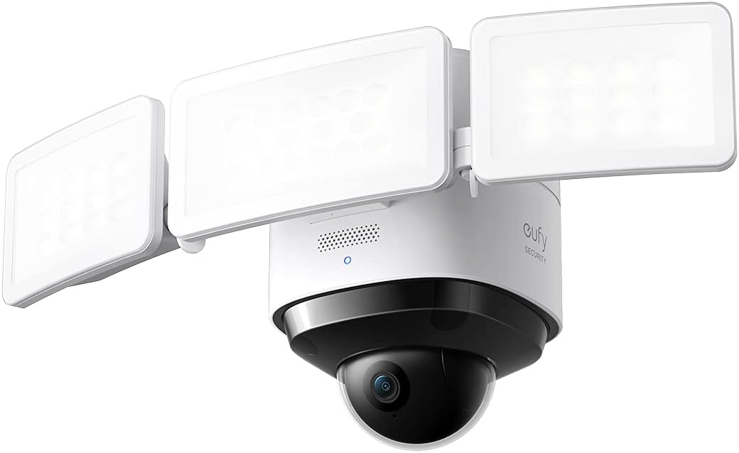 Floodlight Cam 2 Pro, 2K Full HD, Weatherproof M696