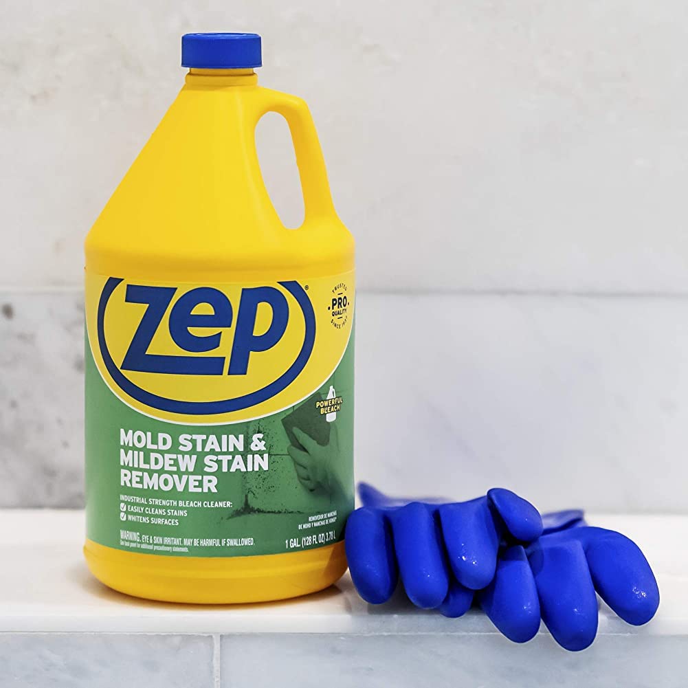 Mold and Mildew Stain Remover 1 Gal (Case of 4) with Bleach Resistant Sprayer Bottles (Case of 12) L21979