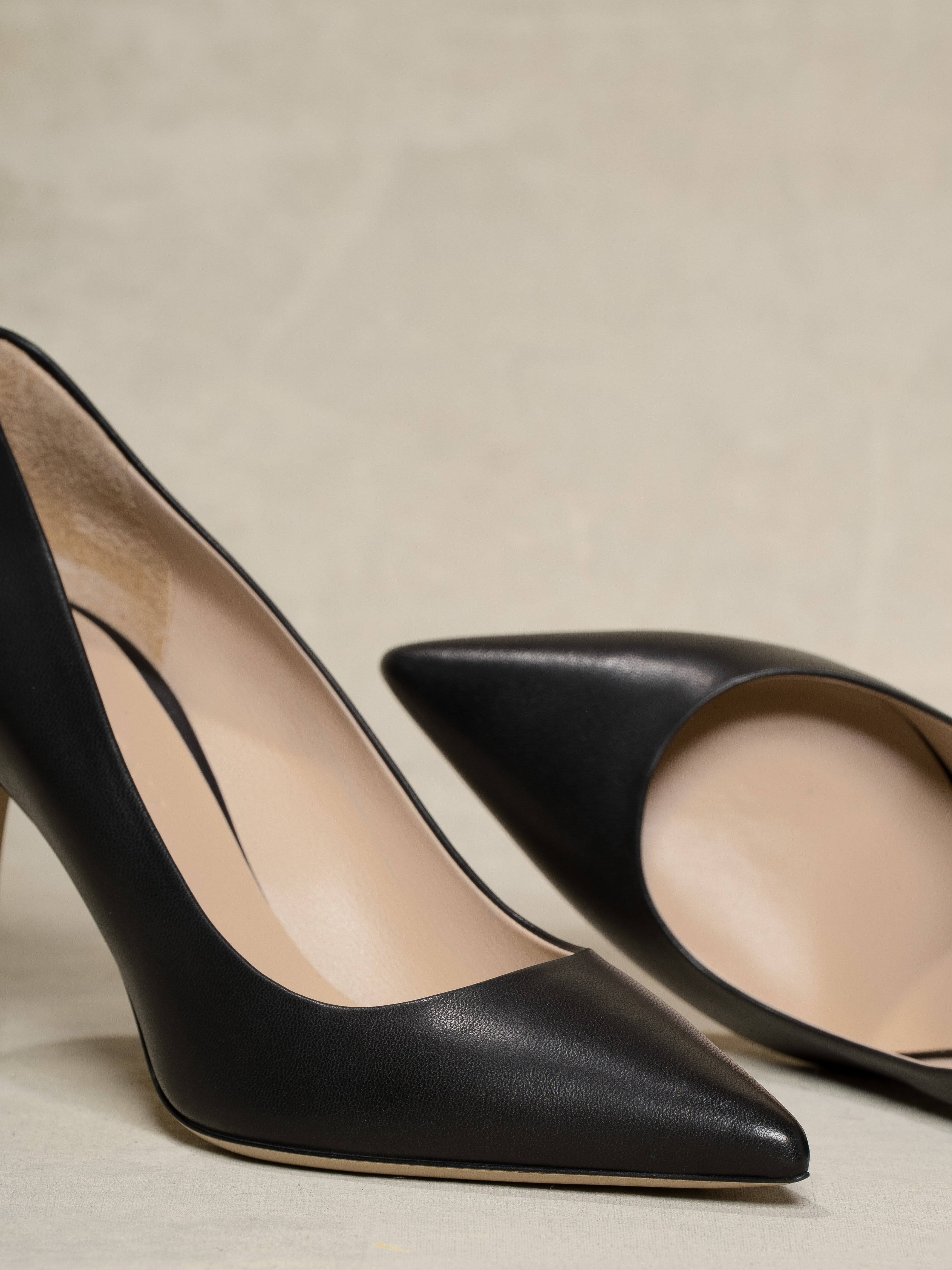 Black Pumps Q33072