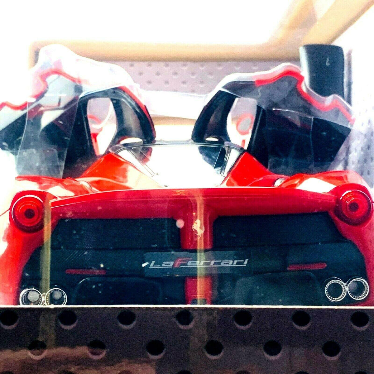 1/14 Scale Licensed Remote Control La Ferrari Model RC Car T95057