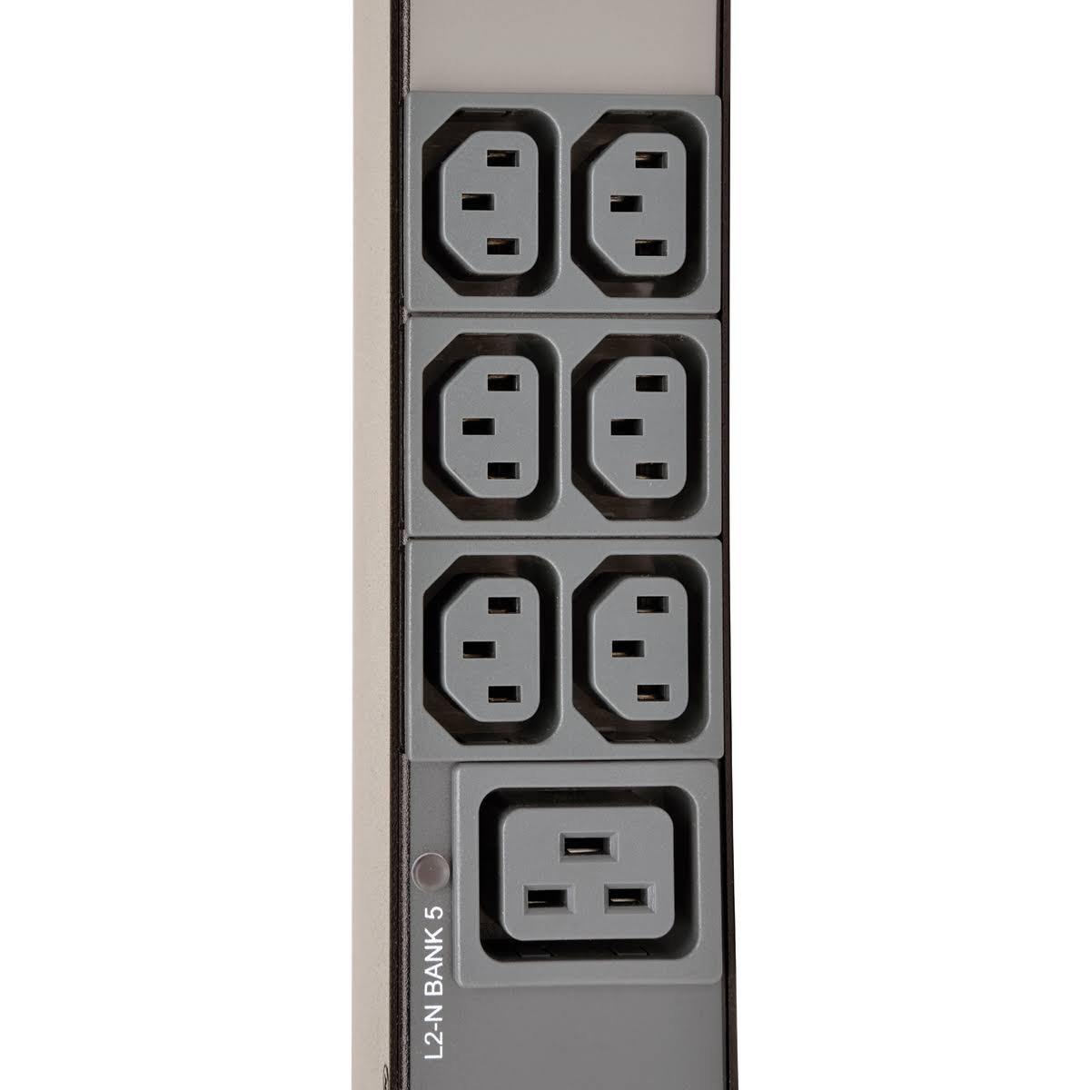 PDU 3-Phase Metered 220/230V 22.2kW 32A IEC309 36 C13 T98182
