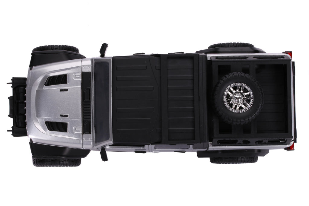 1:24 Die-cast Car K6303