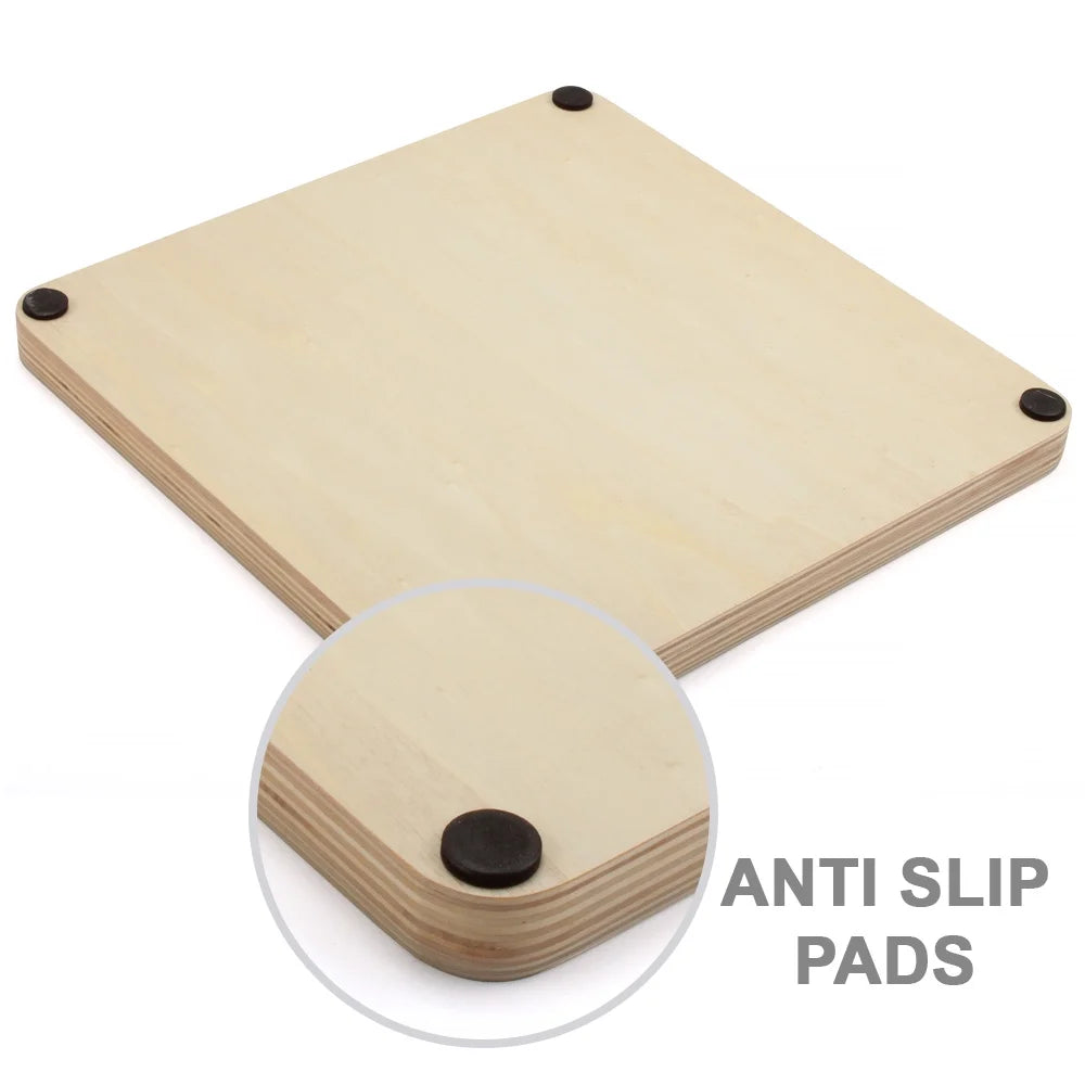 10" Wooden Tic-Tac-Toe Game Set D560