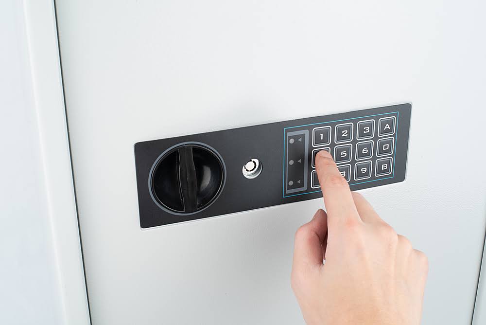 180 Key Digital Wall Safe B51278