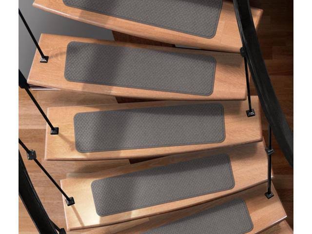 Set of 15 Gray Carpet Stair Treads A47167