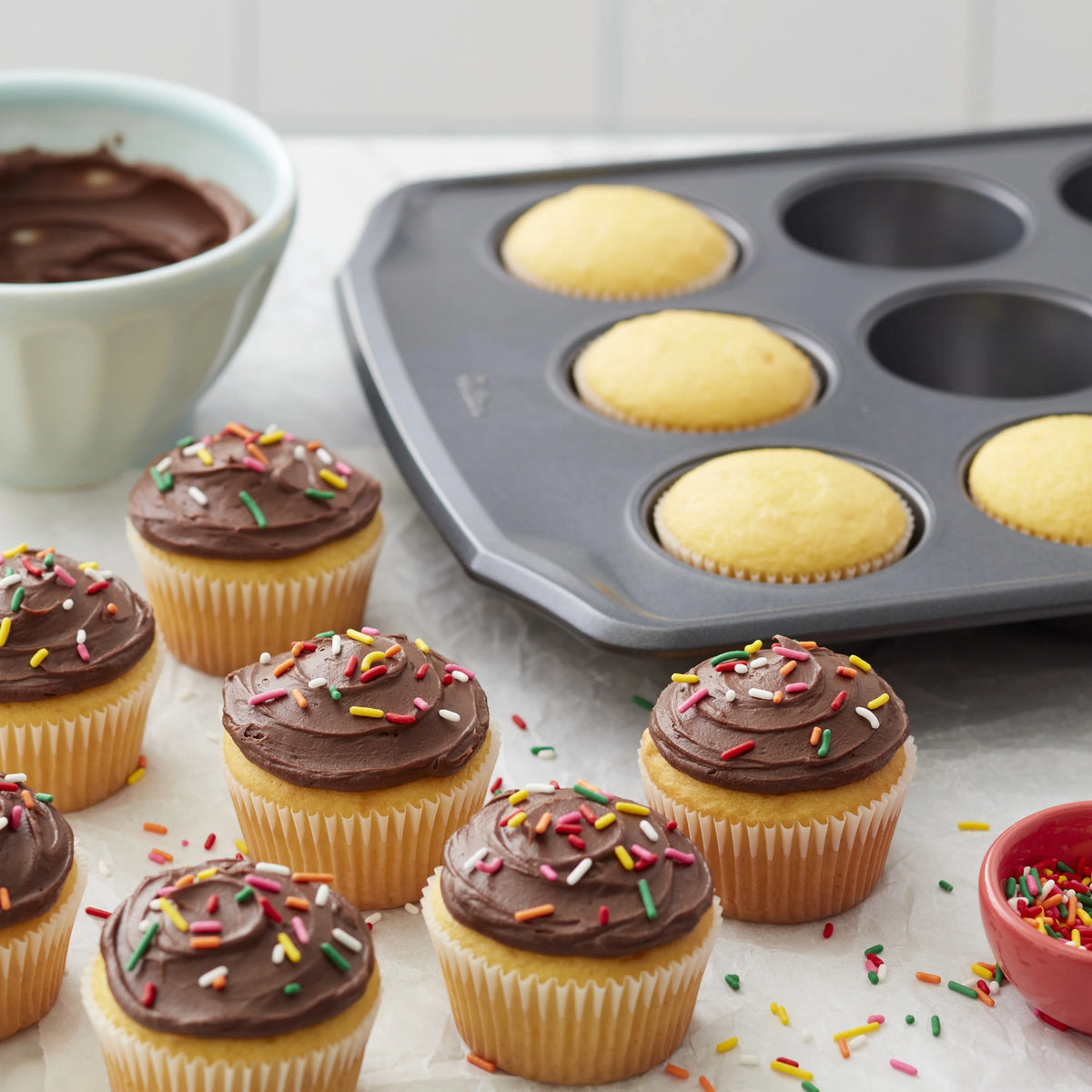 Non-Stick Steel 12-Cup Muffin Pan S8473