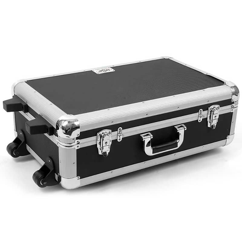 Universal Utility Case V66652