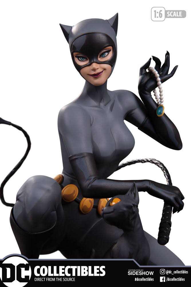Catwoman Statue Z2966