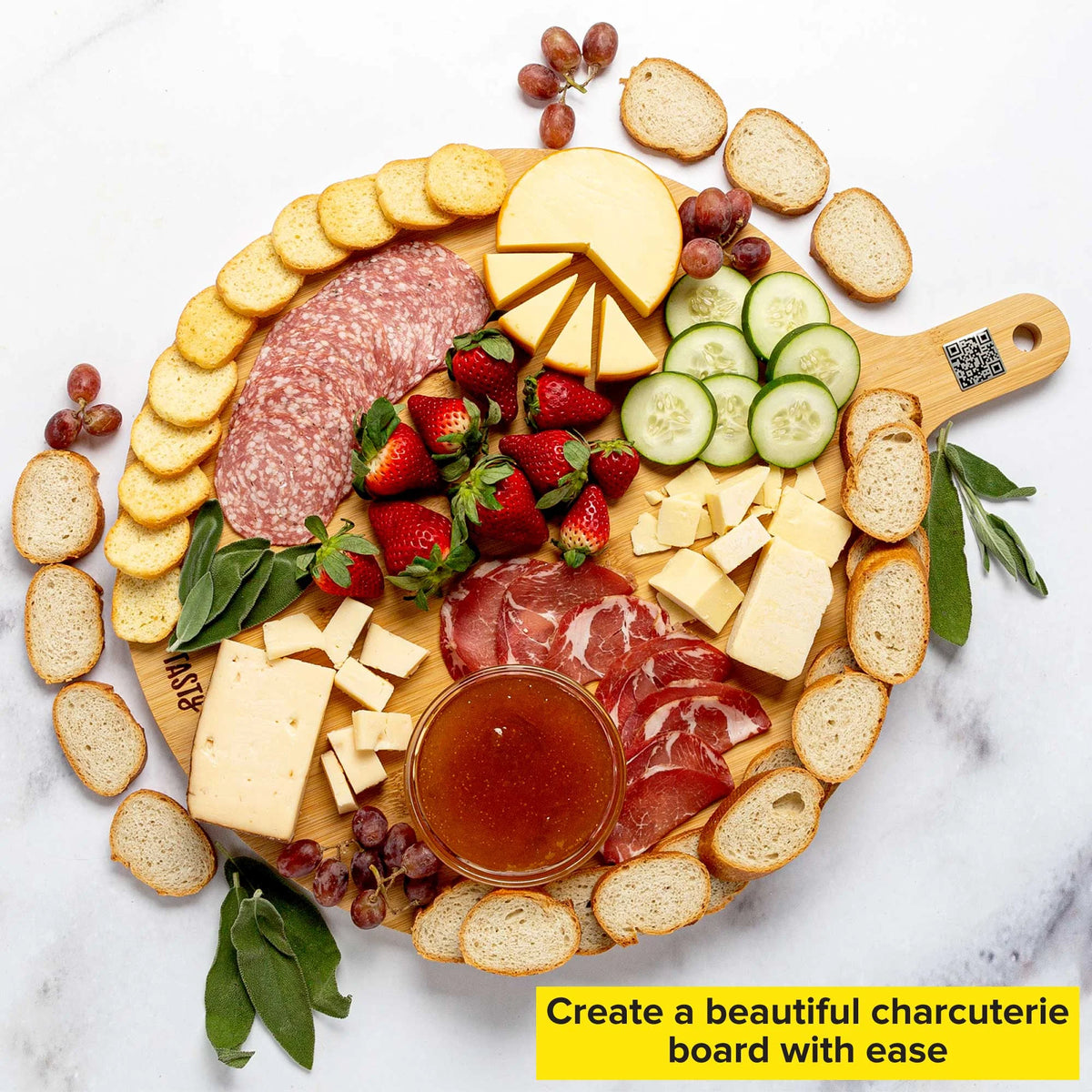 Bamboo Round Charcuterie Board with Handle, 15.5" R824
