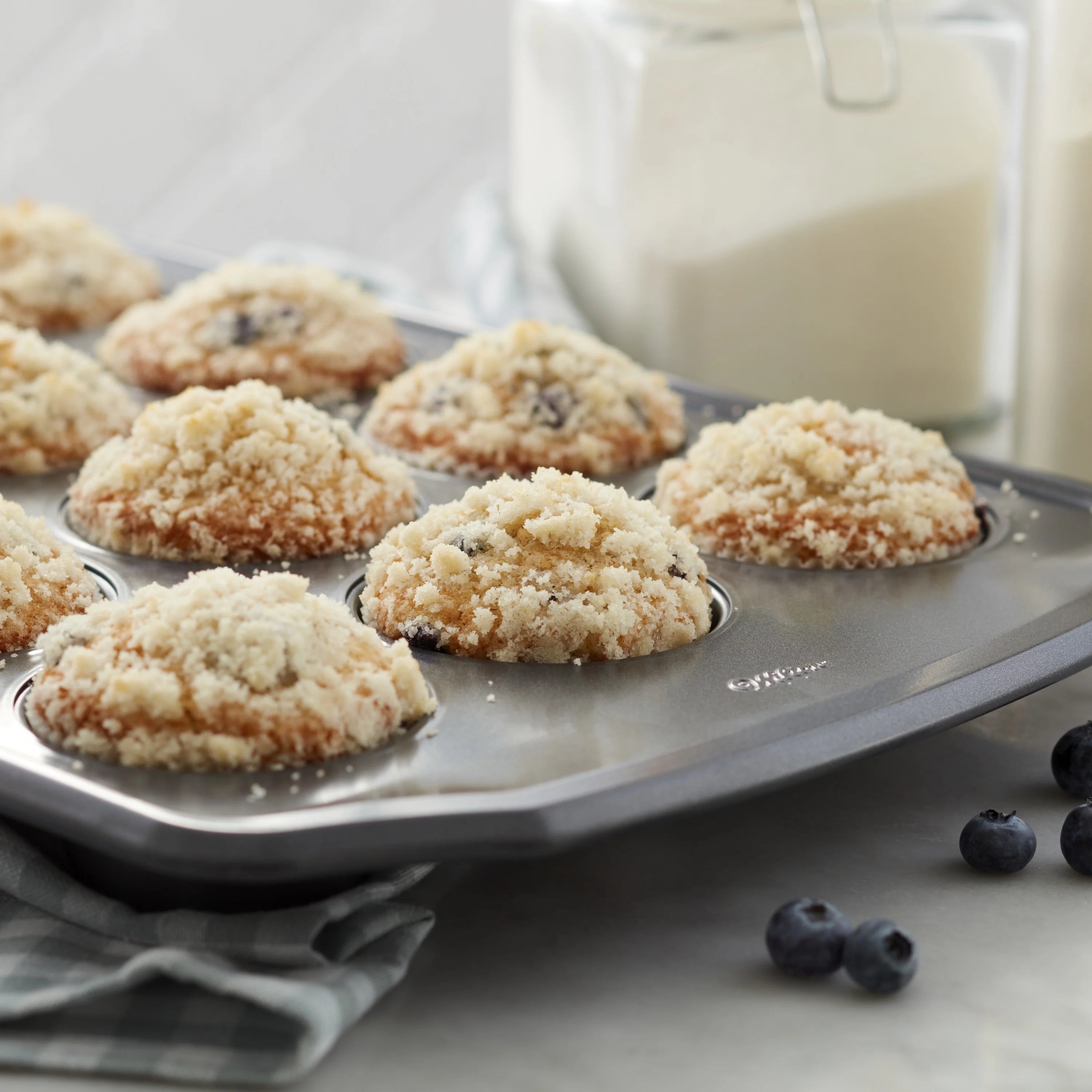 Non-Stick Steel 12-Cup Muffin Pan S8473
