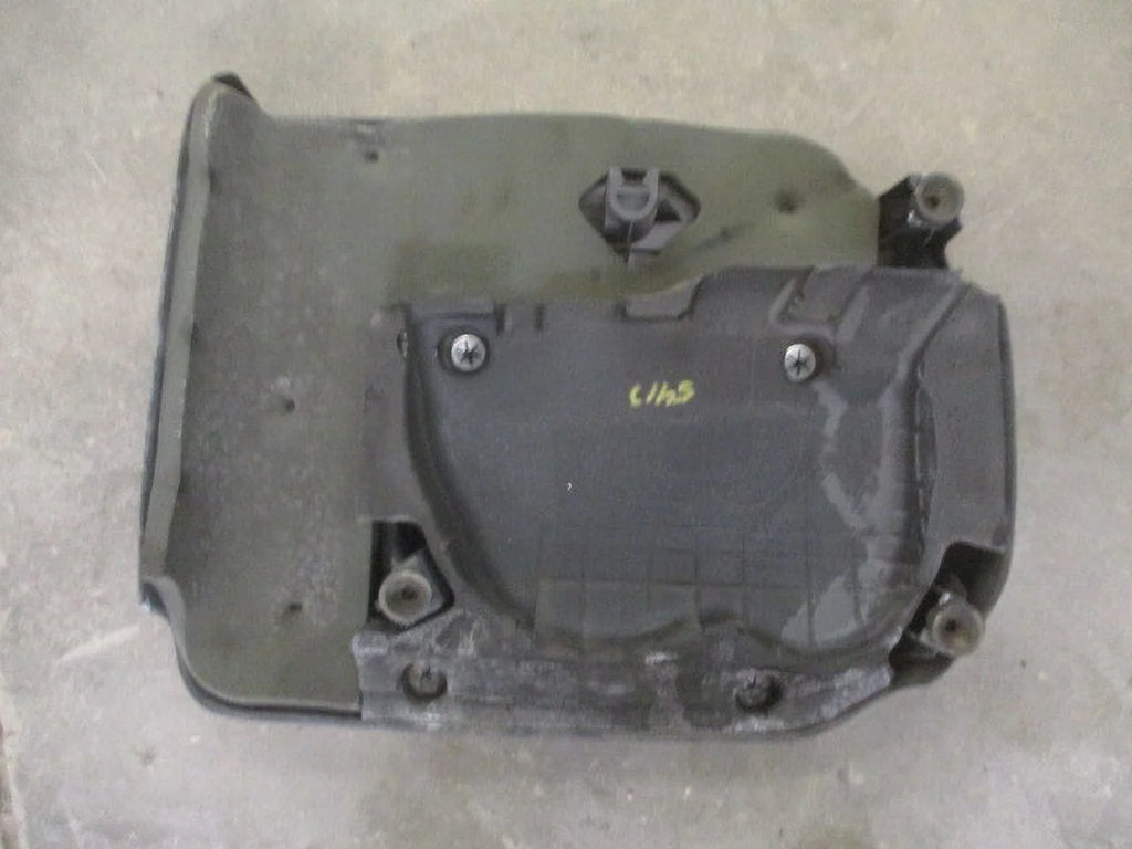 Pre-Owned Dodge Caravan Engine Cover 119K OEM V4670