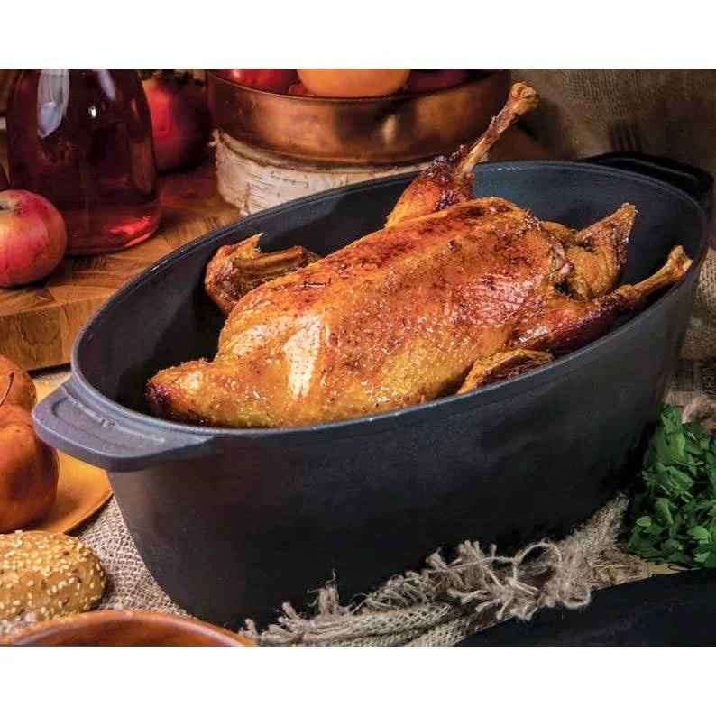 Cast Iron Roaster with Lid I63202